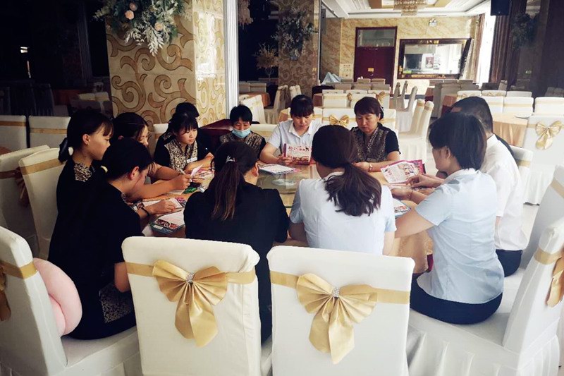 工作之余，更要提升自己