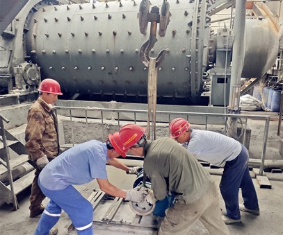 王家河選礦廠 | 清涼護(hù)航戰(zhàn)高溫，多維發(fā)力保生產(chǎn)